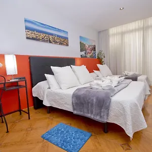 Centre Guest house